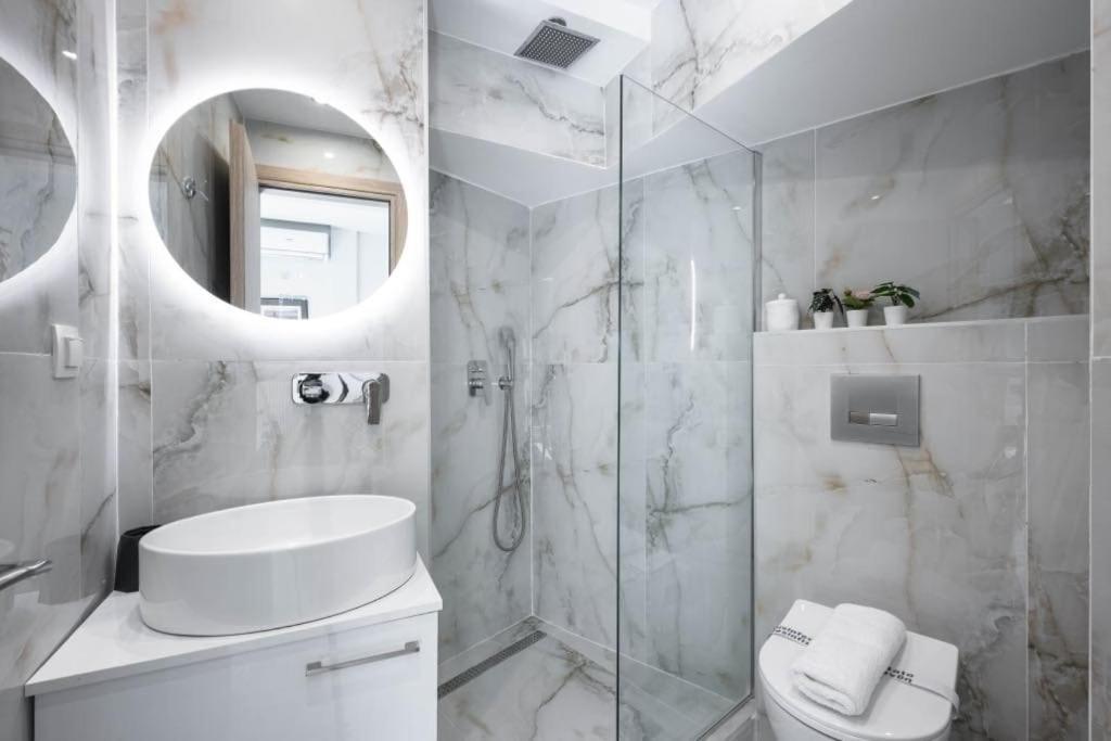 Soleggiato Minimal Apartment Солун Екстериор снимка